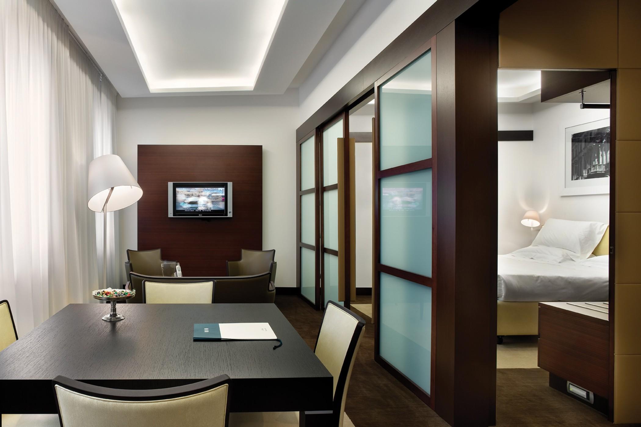 Una Hotels Cusani Milano Exterior photo