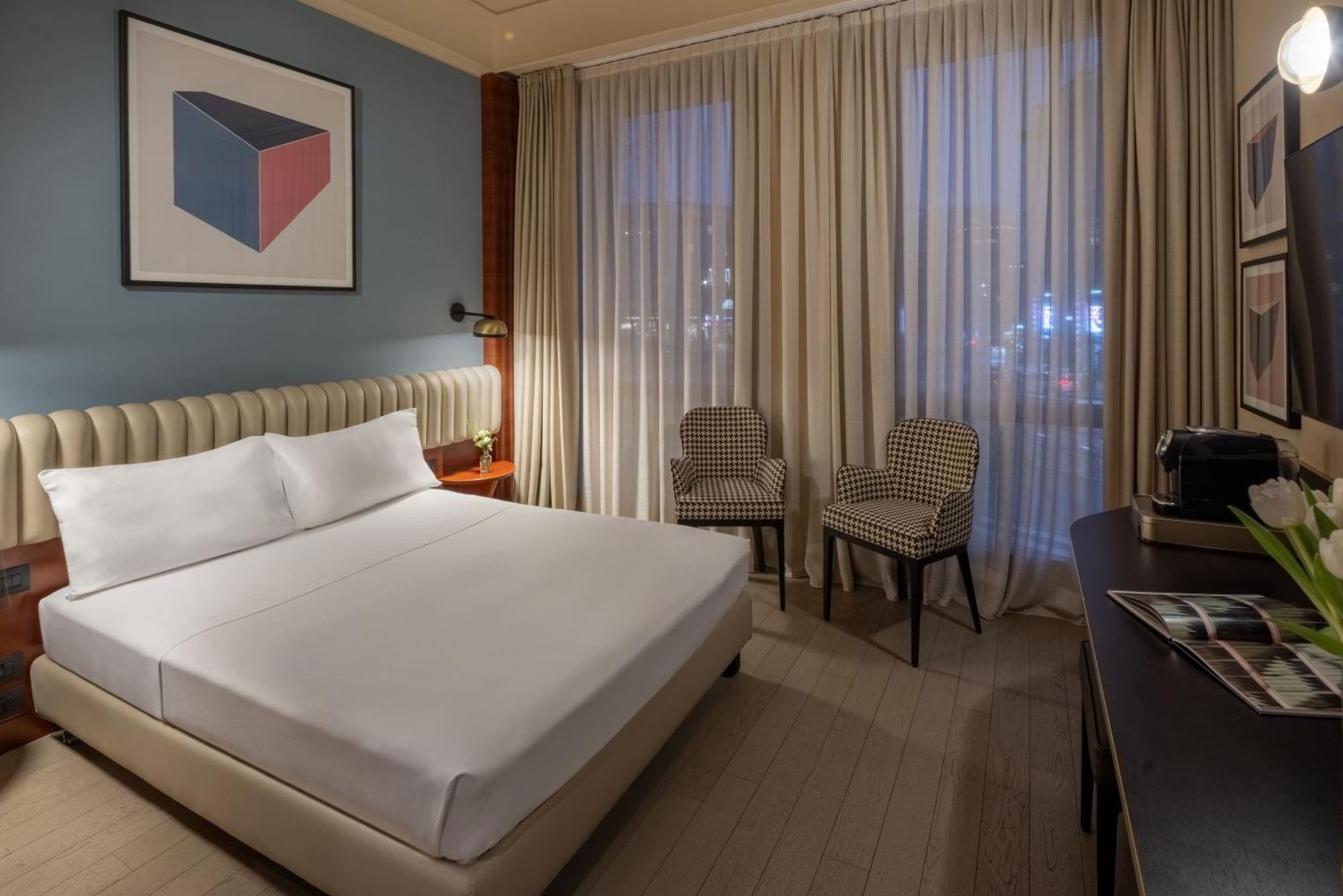 Una Hotels Cusani Milano Exterior photo