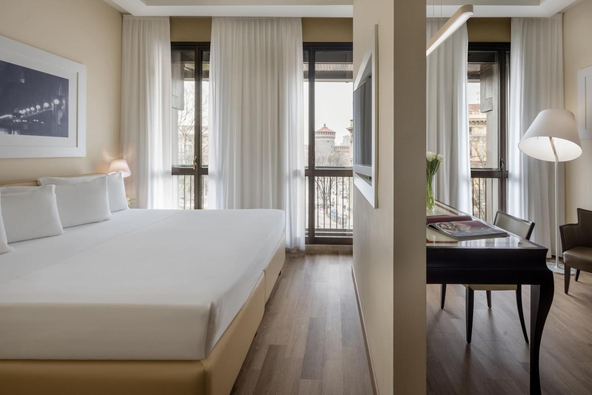 Una Hotels Cusani Milano Exterior photo